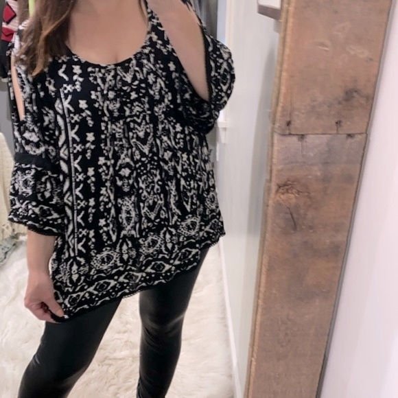 Bila black boho top size XLarge - Picture 1 of 6